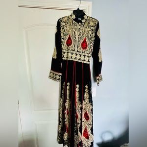 Arabic dress